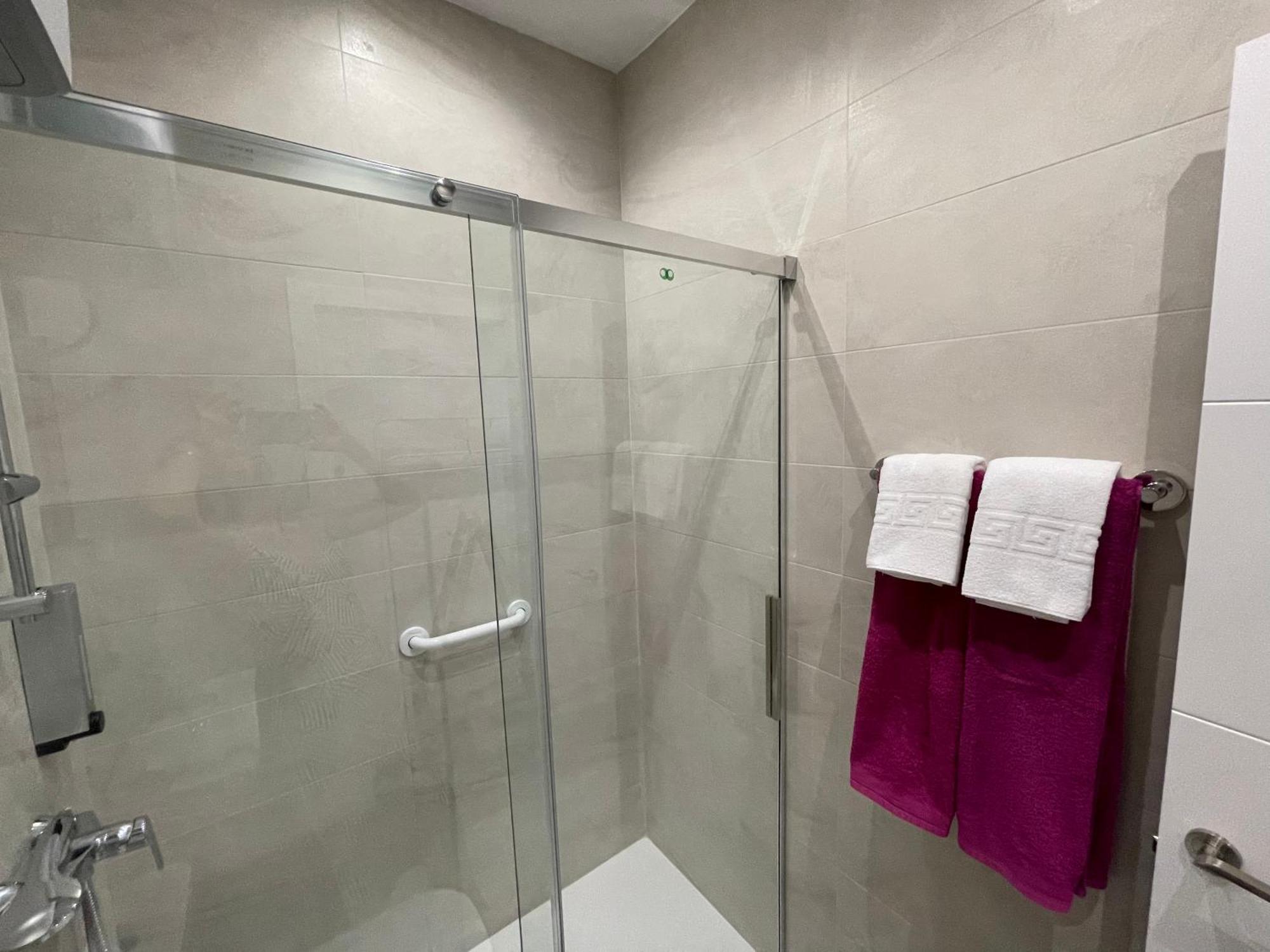 Estudios Nuevos Madrid Centro 외부 사진